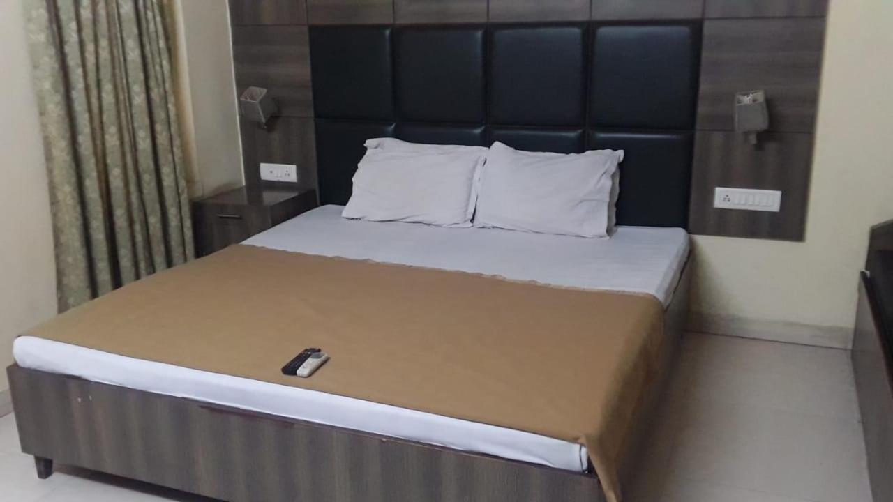 تارابيث Hotel Shelter المظهر الخارجي الصورة